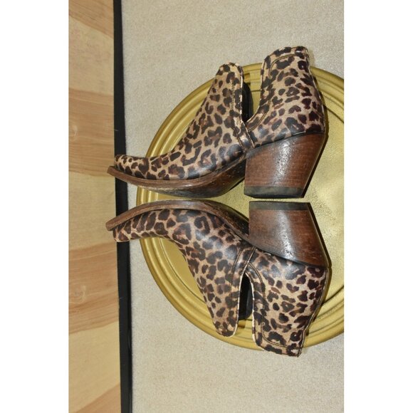 Ariat Dixon Womens Bootie Size 6.5 Distressed Brown Leopard Western Boots -Flaws - Picture 9 of 11